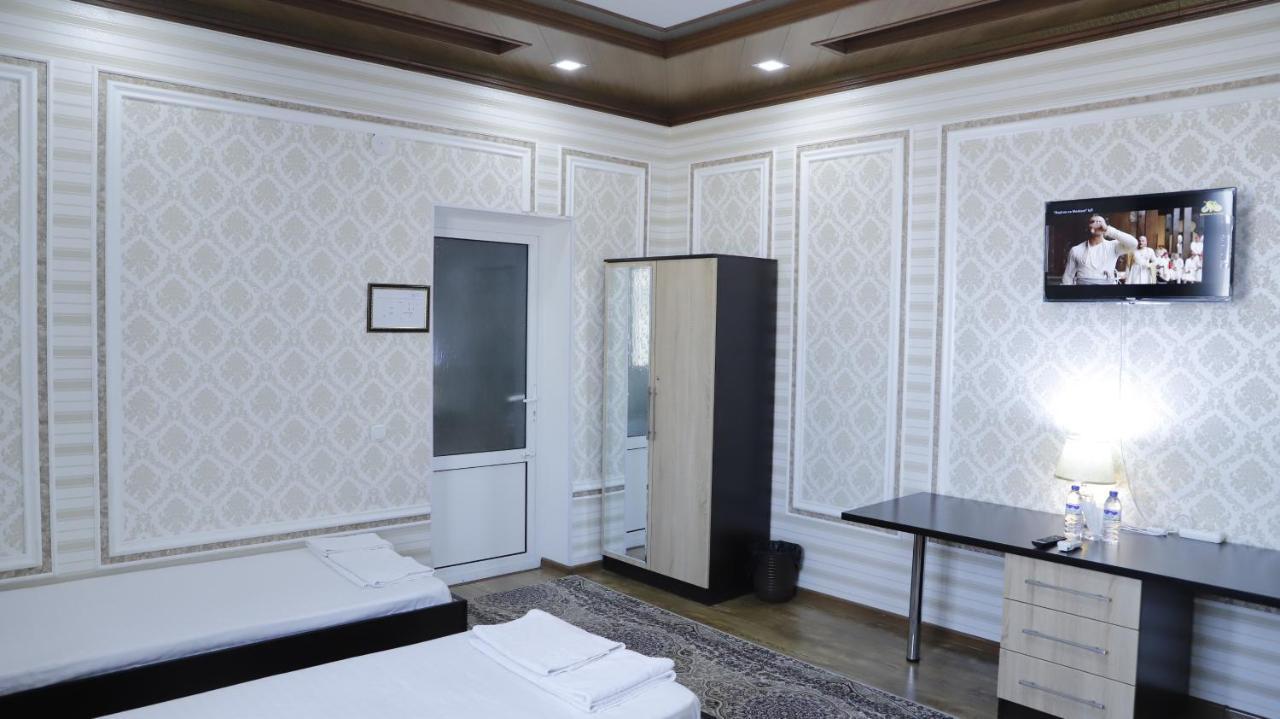 Hostel Farovon Marghilon Екстериор снимка