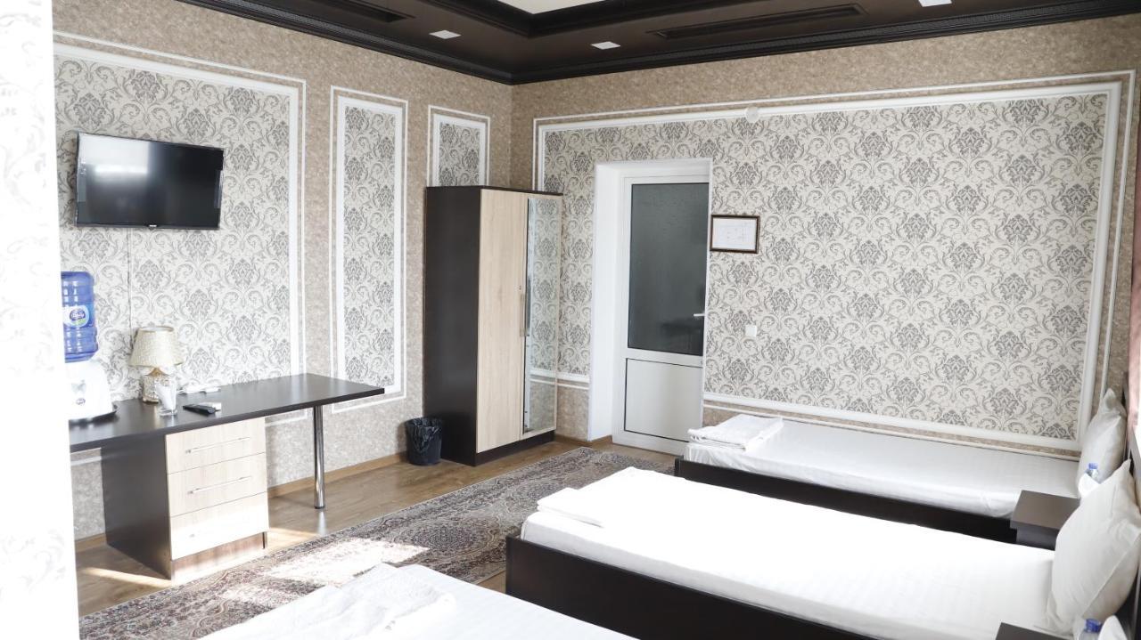 Hostel Farovon Marghilon Екстериор снимка