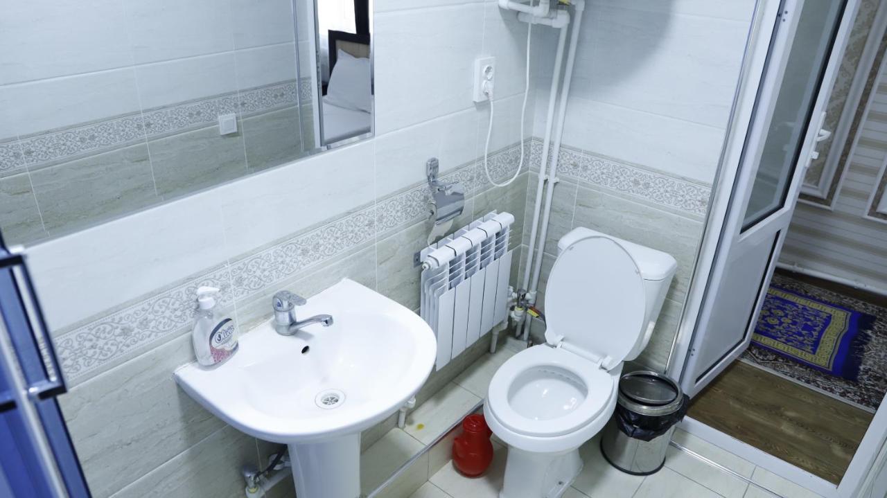 Hostel Farovon Marghilon Екстериор снимка