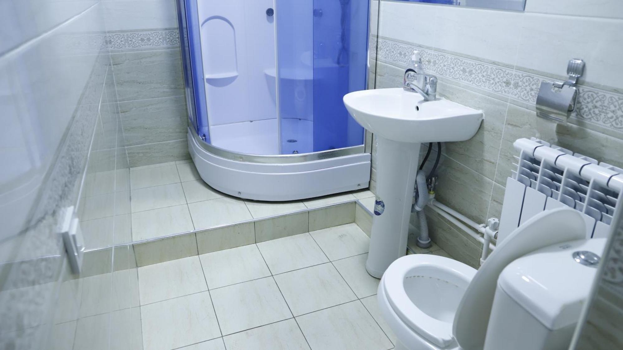 Hostel Farovon Marghilon Екстериор снимка