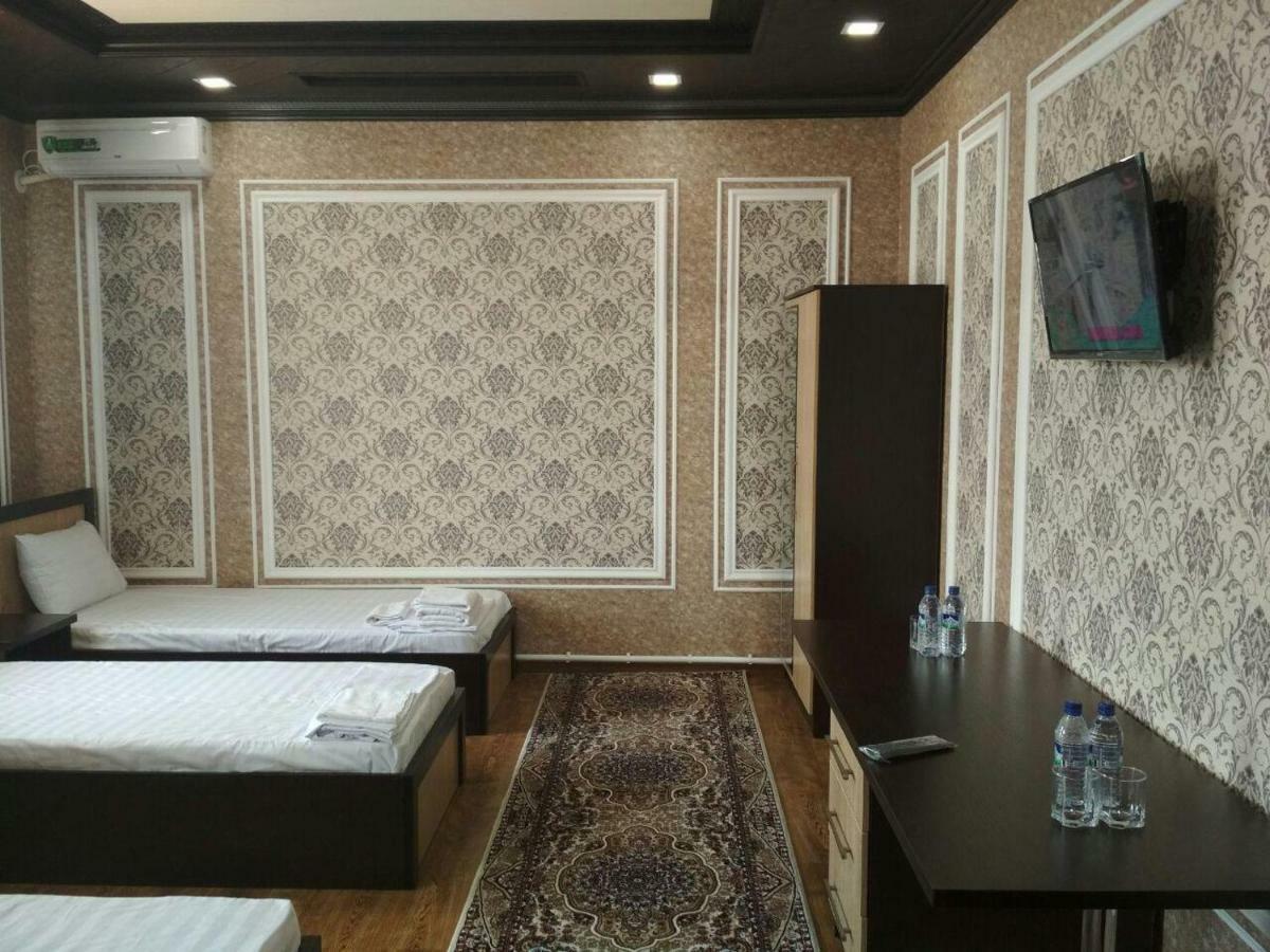 Hostel Farovon Marghilon Екстериор снимка
