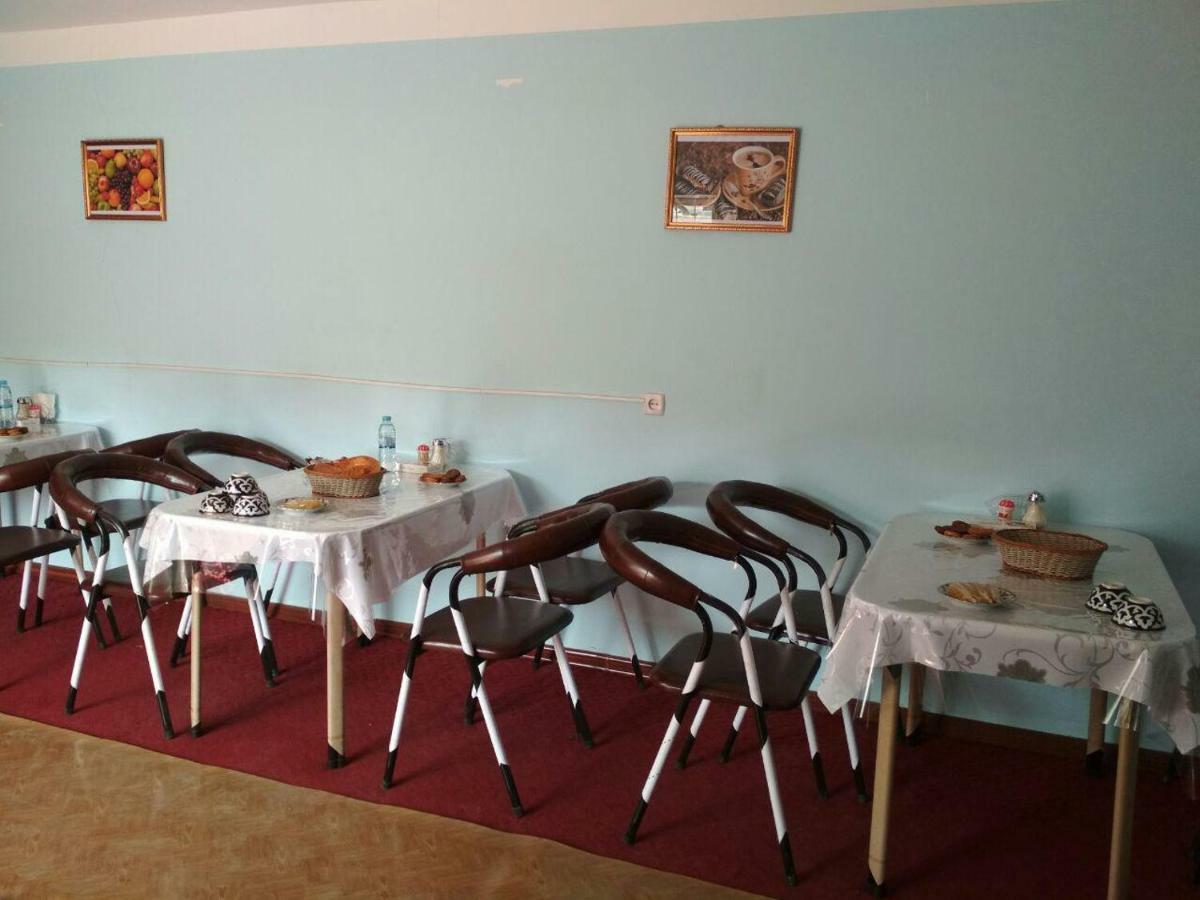 Hostel Farovon Marghilon Екстериор снимка
