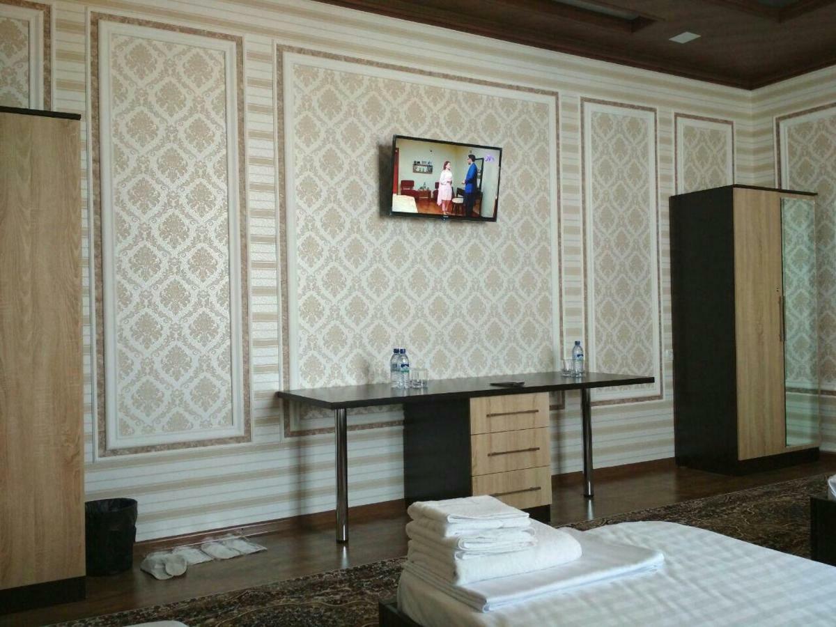 Hostel Farovon Marghilon Екстериор снимка