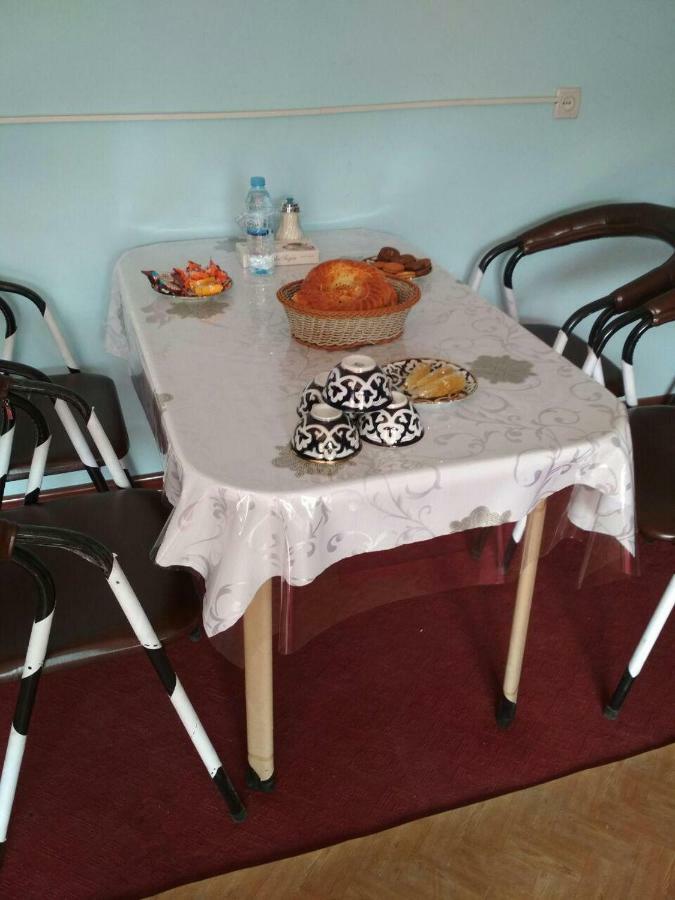 Hostel Farovon Marghilon Екстериор снимка